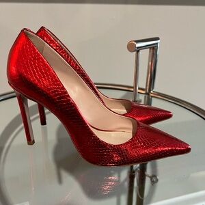 Schutz size 7.5 red metallic heels